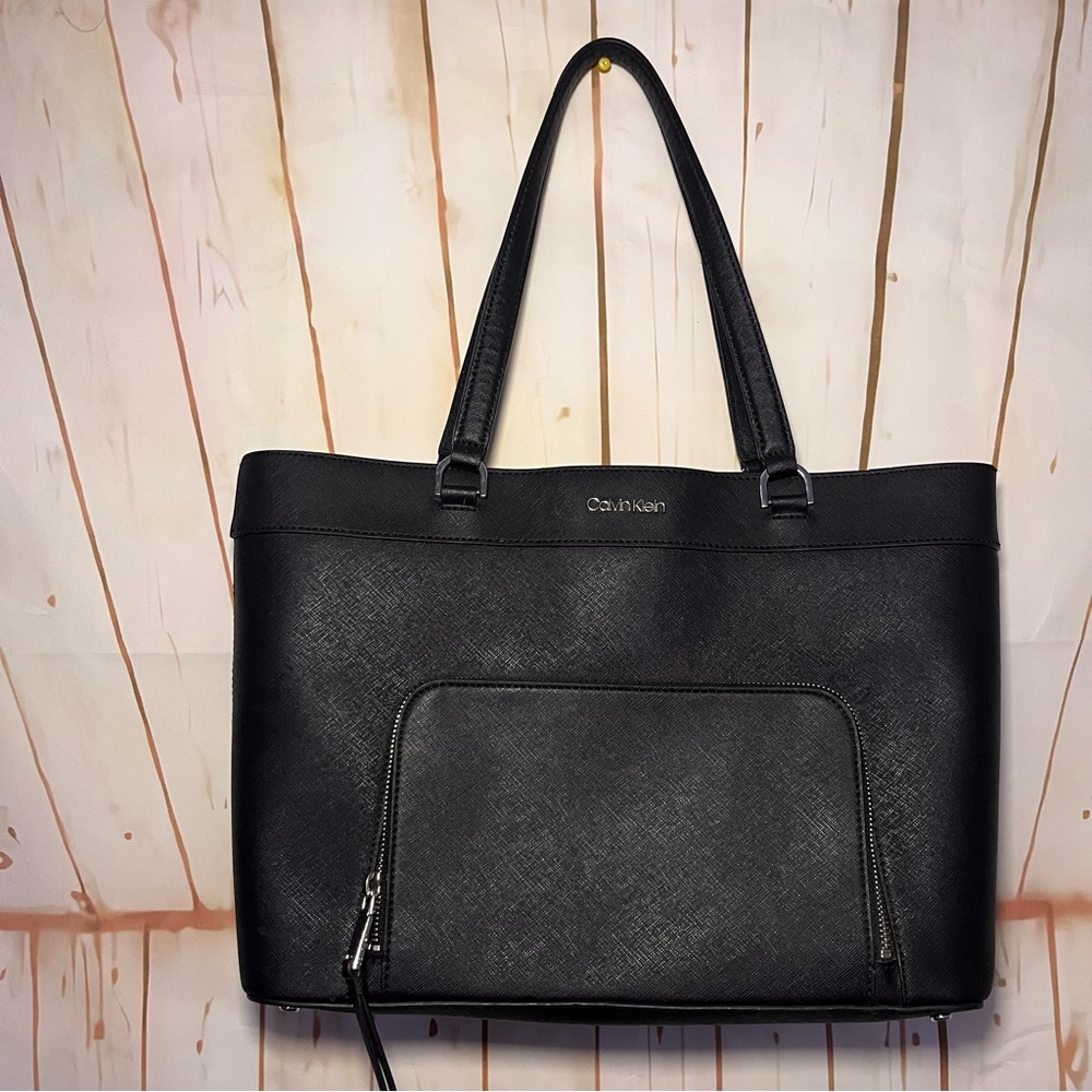 Calvin Klein Black Leather Handbag